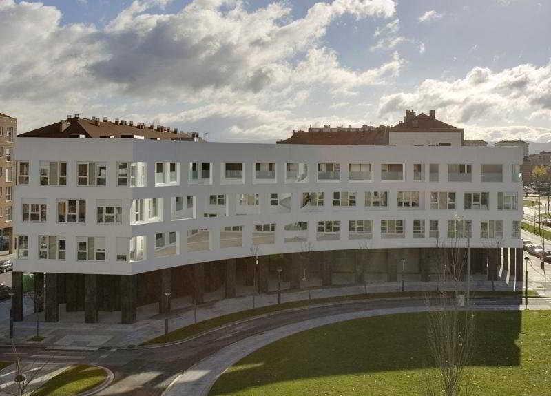 فيتوريا غاستيِز Apartamentos Irenaz المظهر الخارجي الصورة