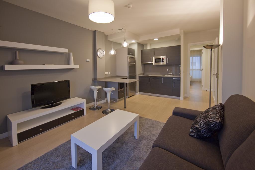 فيتوريا غاستيِز Apartamentos Irenaz الغرفة الصورة