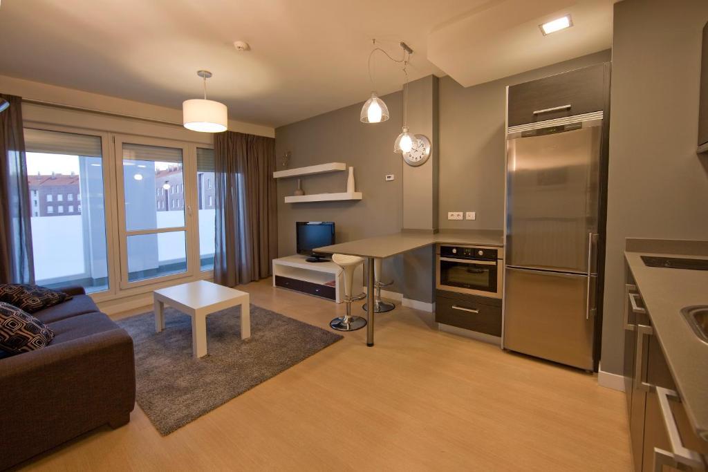 فيتوريا غاستيِز Apartamentos Irenaz الغرفة الصورة